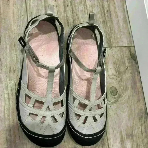 Jsport light grey, pink and black strap sandals size 8 - Picture 6 of 7